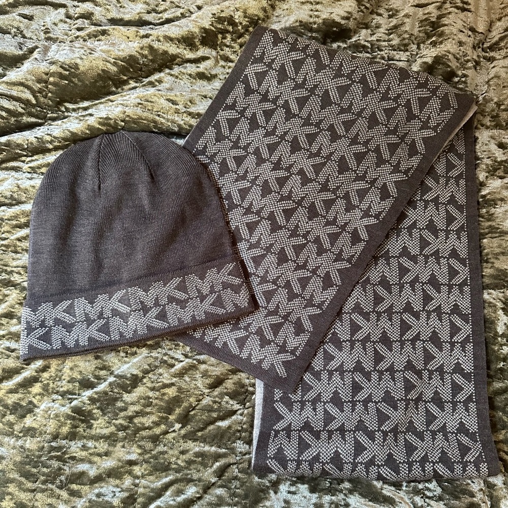 Scarf + Hat Set